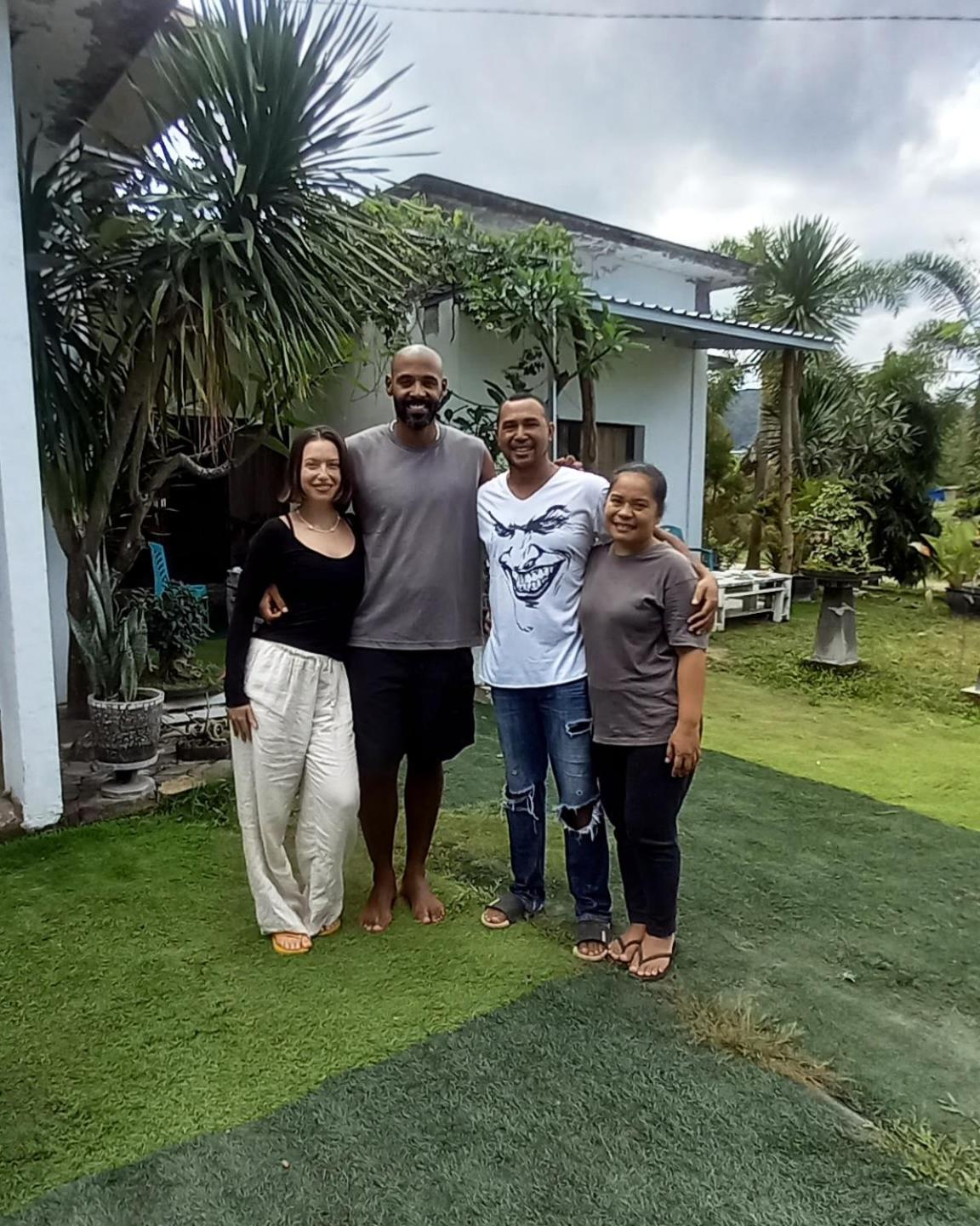 Inang Amang Homestay Labuan Bajo Zewnętrze zdjęcie